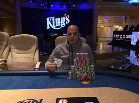 Starke Side Event Action im King’s beim Forbes Pokerman Open