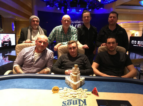 Jürgen Döhler gewinnt nach 8-Way Deal das King’s X-Mas One Day Special!