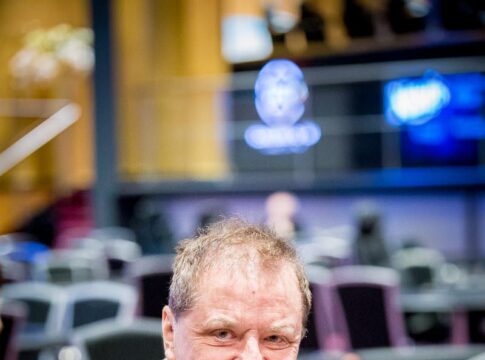 partypoker Millions Open – Ivaylo Sivinov führt vor Pierre Neuville