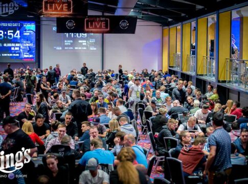 Frederik Klein übernimmt den Chiplead nach Tag 1a beim King’s Deepstack Cup! – Schon 354 Entries!