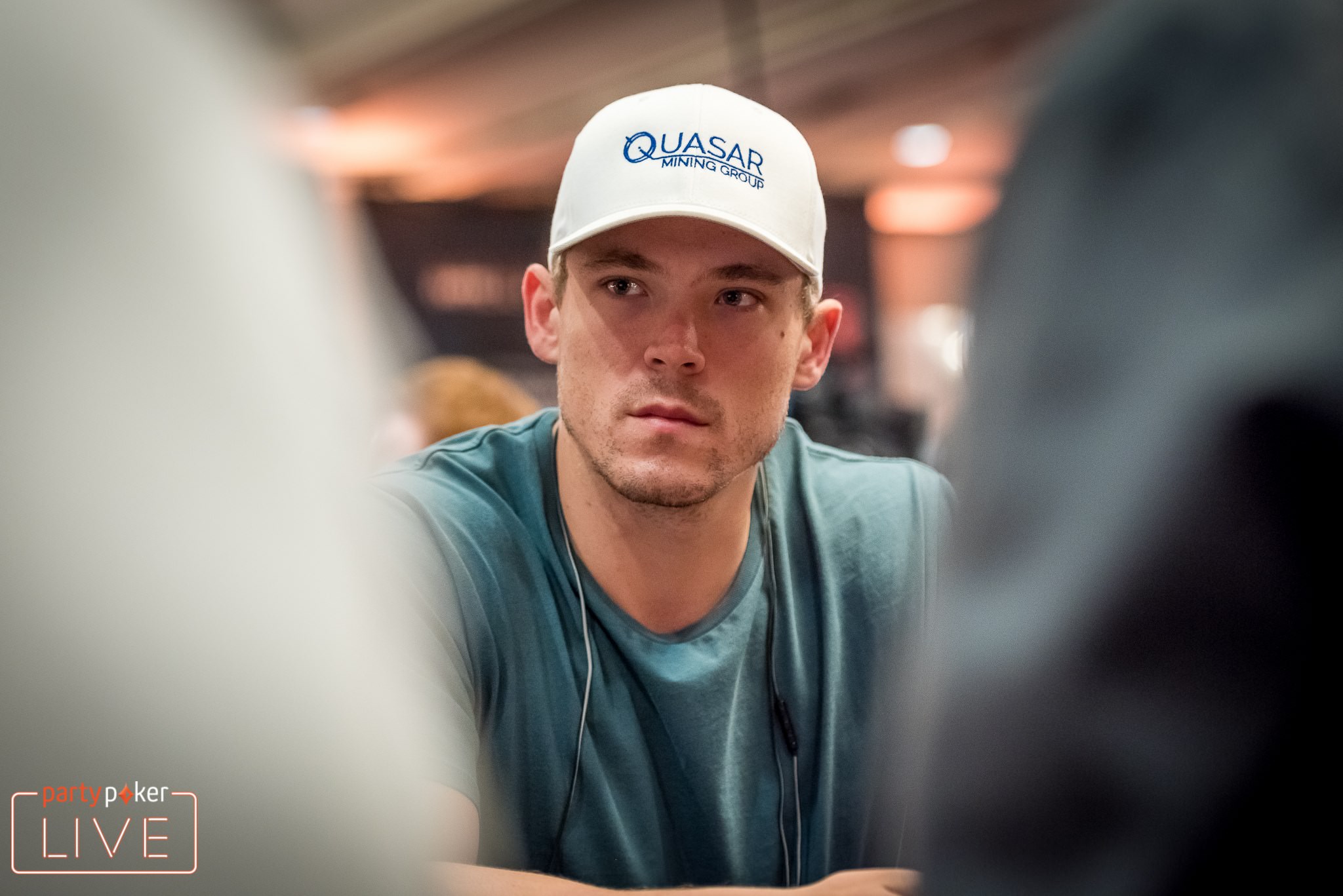partypoker Millions UK Alex Foxen führt, Brandt und Fast in Tag 4