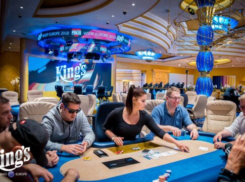 Michael Broschek holt sich den Chiplead zum Start des D.A.P.T. Main Event – Viel Poker-Action am Freitag im King’s!