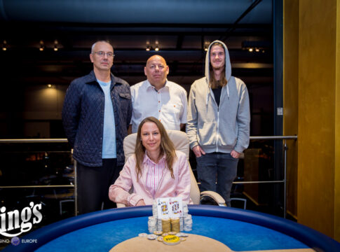 Christopher Adams kann das King’s Big Sunday nach 4-Way Deal für sich entscheiden – Die neue Woche startet mit Deepstack-Action!