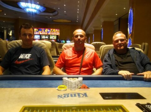 Zbynek Zach rockt das Mega Stack Turbo – Mittwoch gibt es 6-Max Action im King’s mit €4.000 GTD!