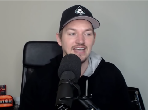 Joey Ingram entlarvt unglaubliche Hände auf den Online-Highstakes