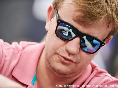 EPT Open Sochi – Grigory Chugunov mit der Mega-Chiplead nach Tag 1A