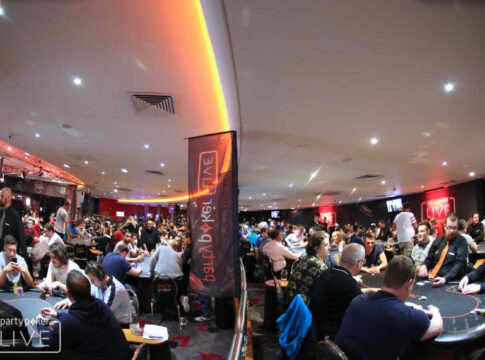 partypoker Millions UK – £5 Millionen Garantie im Main Event geknackt, 224 Spieler erreichen Tag 3!
