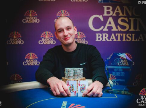 Karol Masarovic gewinnt das Banco Casino Thirty Grand und räumt €8.013 ab!