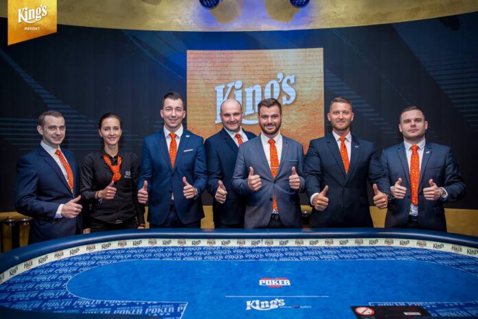 48422858_2468852036463209_63352910804680704_o