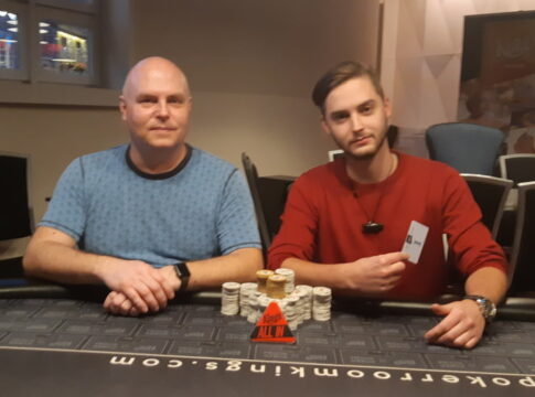 „OVERLAY ALARM“ Sonntag 10:00 Uhr „LAST CHANCE“ auf €500.000 bei der partypoker Grand Prix Gala – Mohr und Svec teilen beim King’s Daily Turbo!
