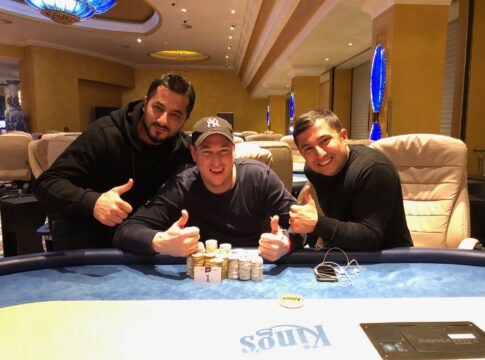 Volles Haus beim Dutch Classics Warm Up – Van Baast holt den Sieg – Donnerstag startet der €220.700 GTD Main Event im King’s!