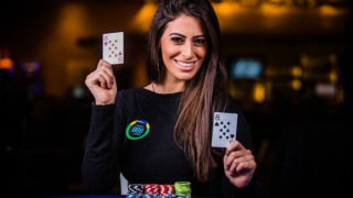 596062-vivian-saliba-888poker-ambassador