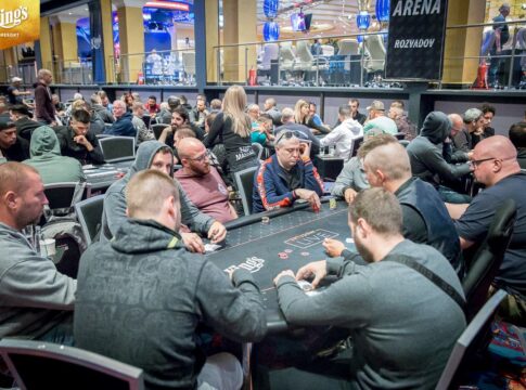 WPTDS Opener King’s – Erst 403 Entries und Itay Mashid ist Overall-Chipleader!