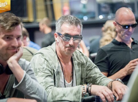 Timofei Asmolov führt nach Tag 1B beim King’s Special Monsterstack