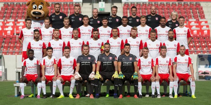 b-mannschaftsfoto-hfc-2017-18-130717