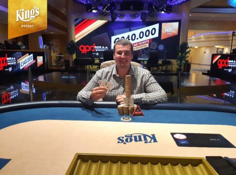 Sachkov siegt beim stark besuchten King’s Big Monday!