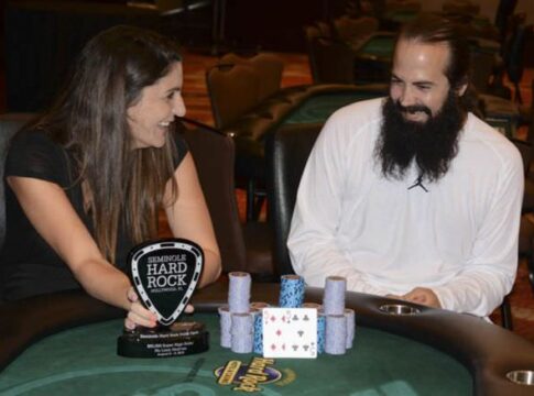 Jason Mercier holt das $50.000 SHRPO High Roller