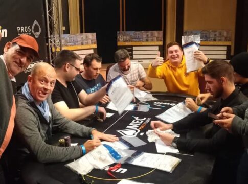 MEC Poker Open – Deutsche Kon und Grassl erfolgreich an Tag 1a