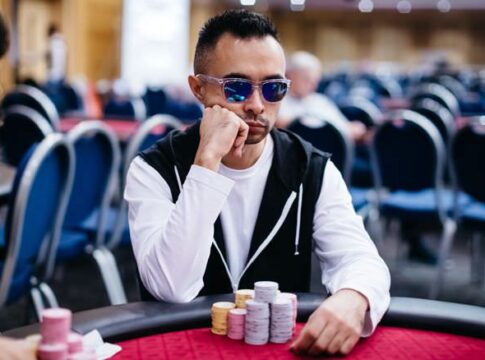 Dmitri Dan dominiert weiter beim Malta Poker Festival Grand Event