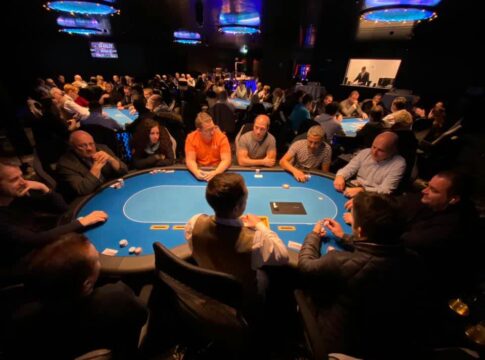 Volle Tische auch an Tag 1B des Liechtenstein Poker Cups!
