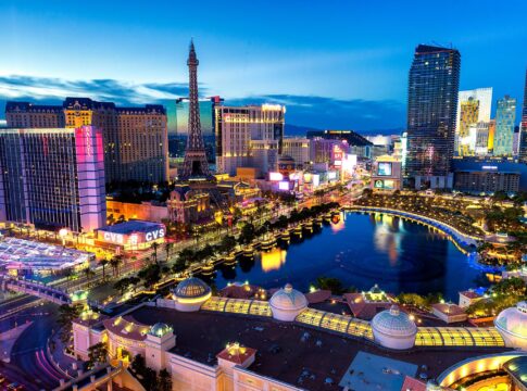 Erstes Resort in Vegas unterstützt Kryptowährungen als Bezahlmittel