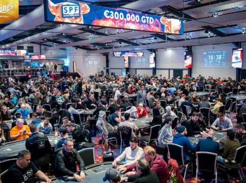 Schon 712 Entries zur Halbzeit beim SPF Main Event!