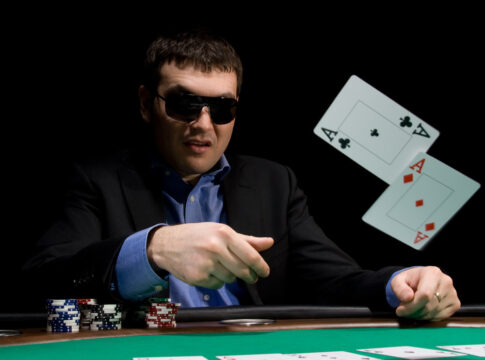 Top 5 unglaubliche Folds in partypoker Events!