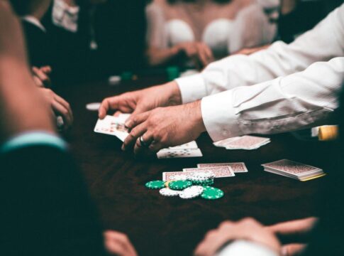 Die Qual der Wahl: Die beliebtesten Pokervarianten im Online Casino