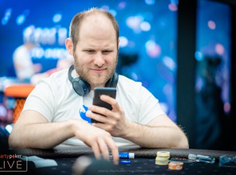 partypoker MILLIONS Sochi SHR $50k Short Deck – Greenwood vor Ivey an der Spitze
