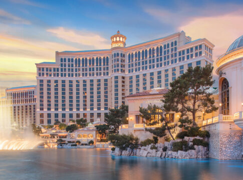 Five Diamond World Poker Classic kommt mit 12 Highroller-Turnieren