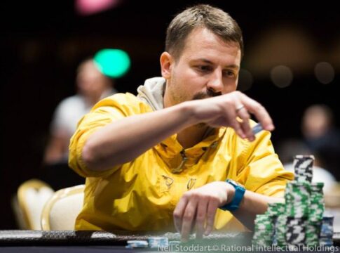 „MynJoe“ bezwingt Karmatsky beim PokerStars Super Tuesday!