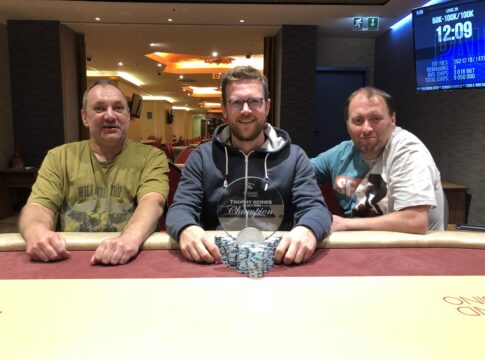 Three-Way-Deal bei der Trophy Series im Grand Casino Aš