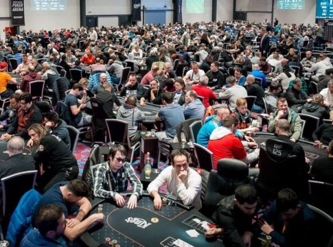 Auch Tag 1b der BENELUX Classics sorgt für überragende Zahlen, Jens Schoenrock geht in Führung