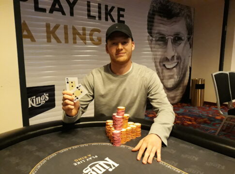 Jordan Woodall holt nach Deal das King’s Saturday Night