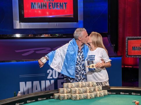 Damian Salas ist der WSOP Main Event Champion 2020