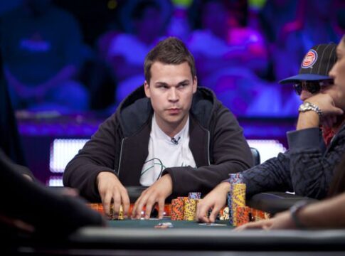 Samstagssiege für Kelopuro und Plesuv auf PokerStars!