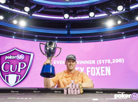 Alex Foxen holt sich das erste Turnier des PokerGO Cups