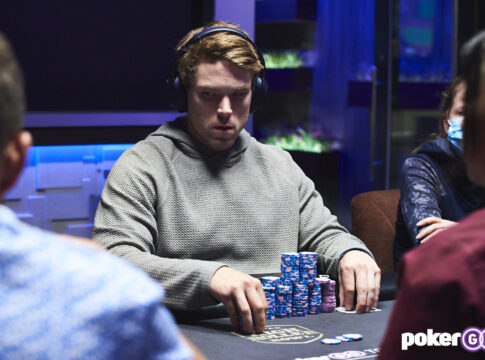 Alex Foxen führt im Finale des PokerGo Cup Events #1!