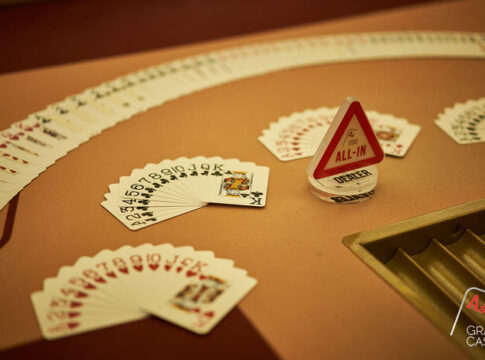 Deal zu viert beim Main Event der Bounty Hunter Days im Grand Casino Aš
