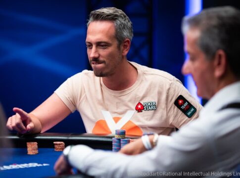 WCOOP-Livestream mit Holecards zum $2K NLHE FT mit Lex Veldhuis