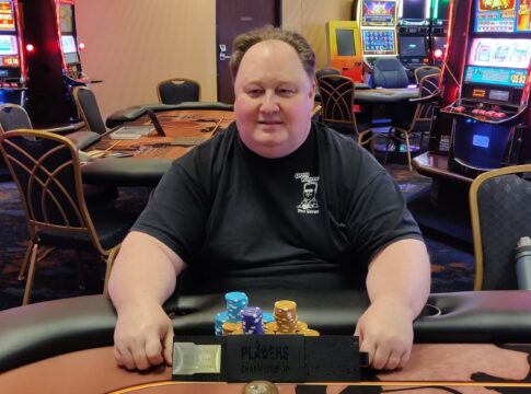 Greg ‚FossilMan‘ Raymer gewinnt ersten Platinum Pass im Jahr 2021