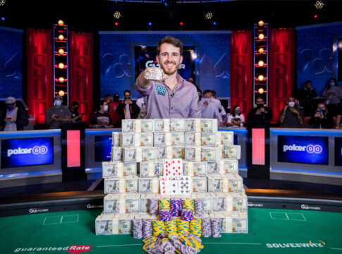 Koray Aldemir ist der World Series of Poker Main Event Champion 2021