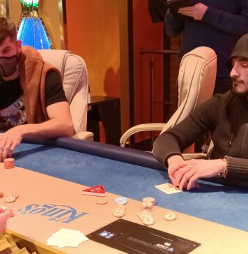 Auto All In Matas Cimbolas an der Bubble