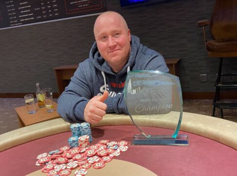Deal beim Kako Cup Main Event im Grand Casino Aš