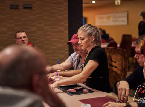 ‚The  River‘ gewinnt The Bullets, GRND LIVE vor dem Start