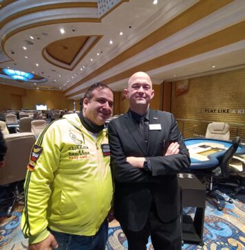 Floorman Andy Tillman mit ChiKKita BanAAna