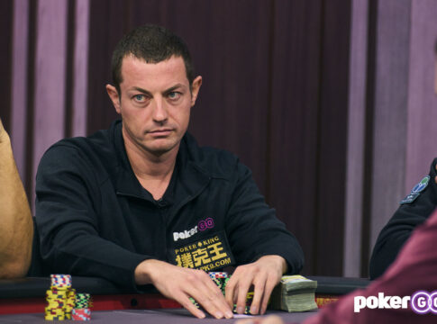 Tom Dwan führt beim $30k Triton Short Deck