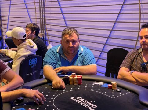 888poker LIVE Barcelona – Podovei mit massivem Chiplead in Flight 1b