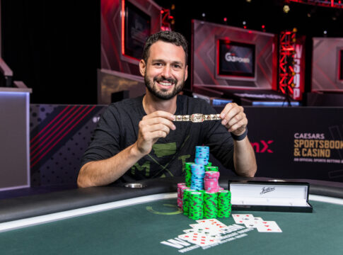WSOP #8 und #9 – Bracelet im Stud für Livingston, beim $25k HR für Eveslage