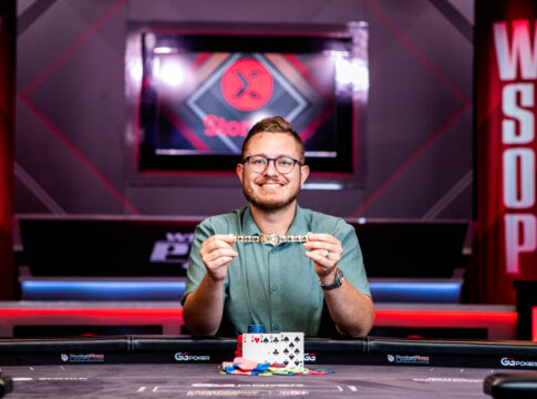 WSOP #30, #31 – Hastings mit Bracelet Nummer 6, Weinman holt sein Erstes